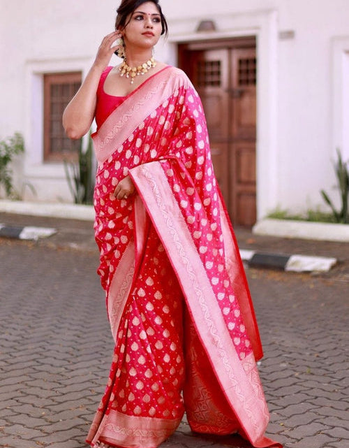 Load image into Gallery viewer, rajyogam banarasi silk saree surat
