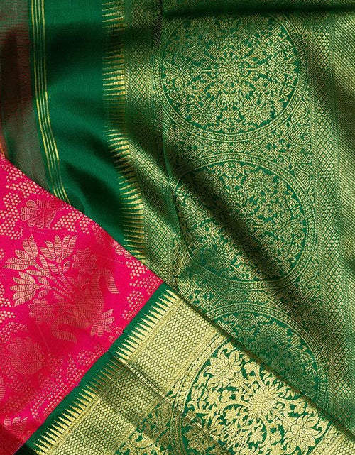 Load image into Gallery viewer, rajyogam banarasi silk saree surat
