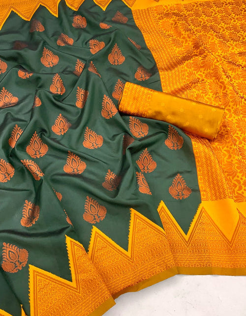 Load image into Gallery viewer, rajyogam banarasi silk saree surat
