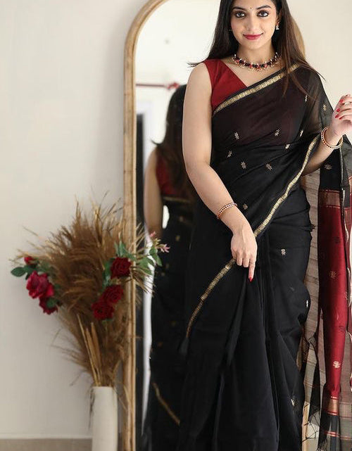 Load image into Gallery viewer, rajyogam linen silk saree surat
