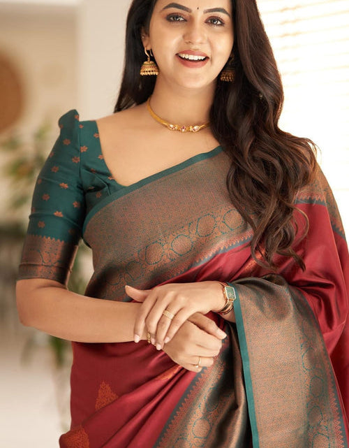 Load image into Gallery viewer, rajyogam soft silk saree surat
