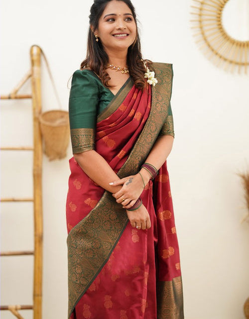 Load image into Gallery viewer, rajyogam soft silk saree surat
