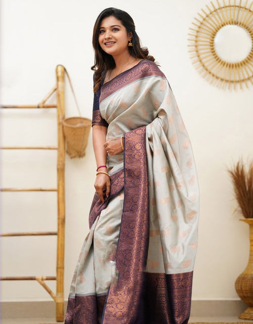 Load image into Gallery viewer, rajyogam soft silk saree surat
