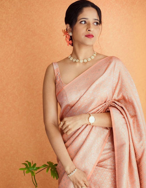 Load image into Gallery viewer, rajyogam banarasi silk saree surat
