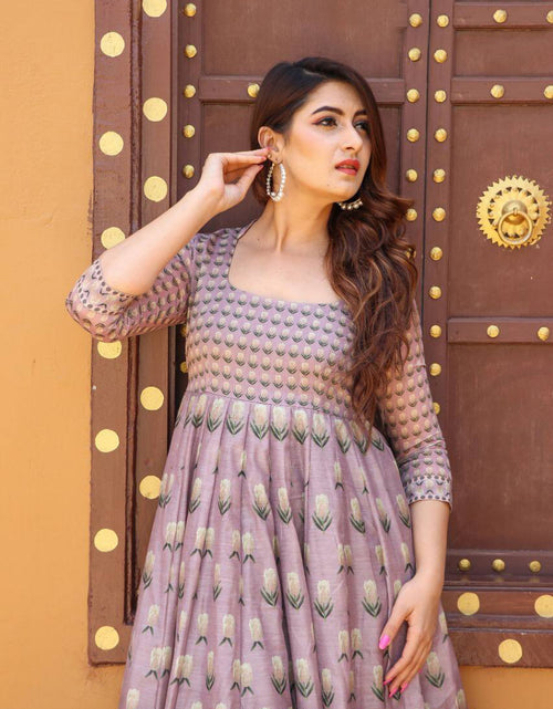 Load image into Gallery viewer, rajyogam designer gown surat
