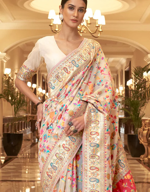 Load image into Gallery viewer, rajyogam soft silk saree surat
